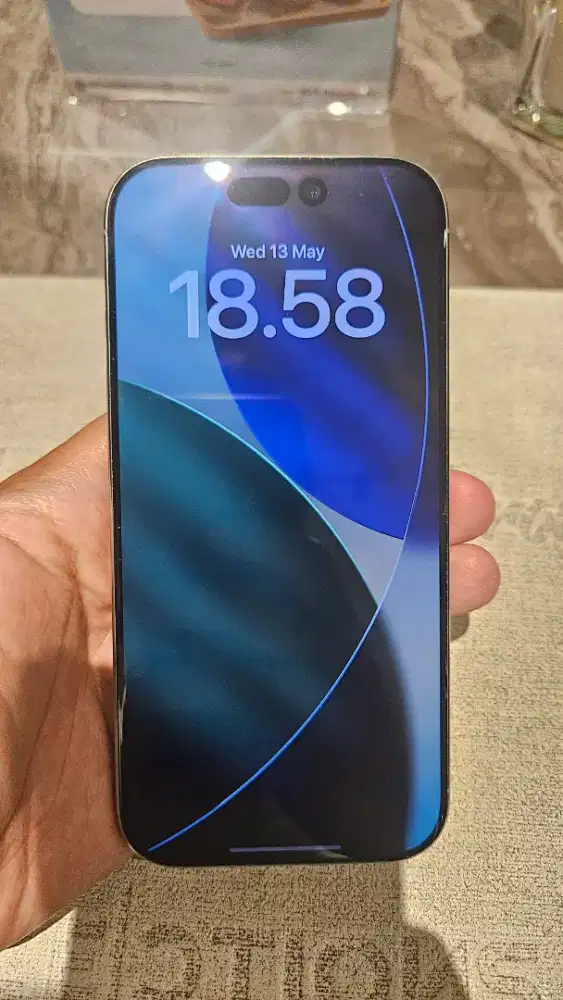 iPhone 16 Pro 256GB Natural Titanium