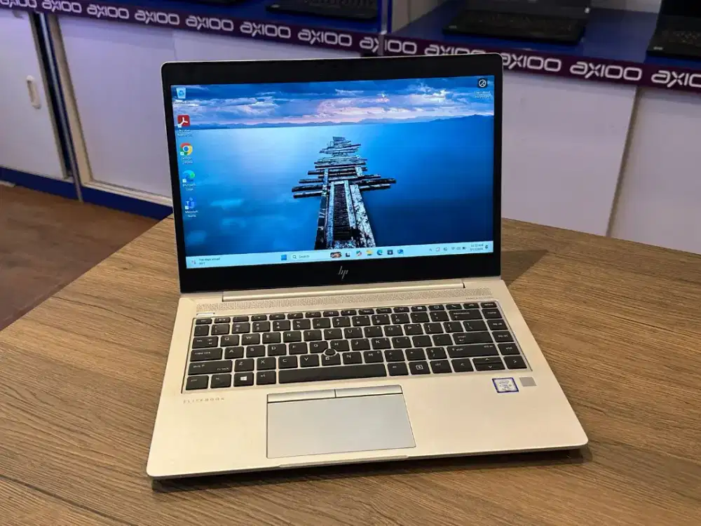 HP elite book 480 i5 gen 8 ram 16 ssd 512 josss