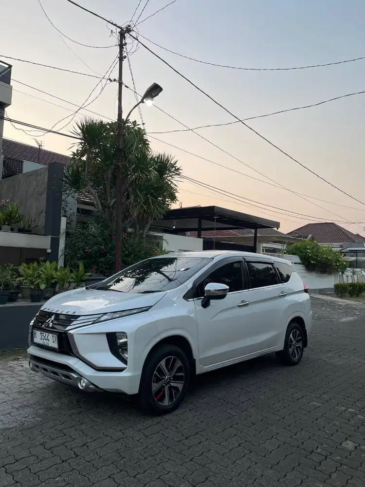 Xpander Ultimate (Type tertinggi) matik pol H asli pajak panjang
