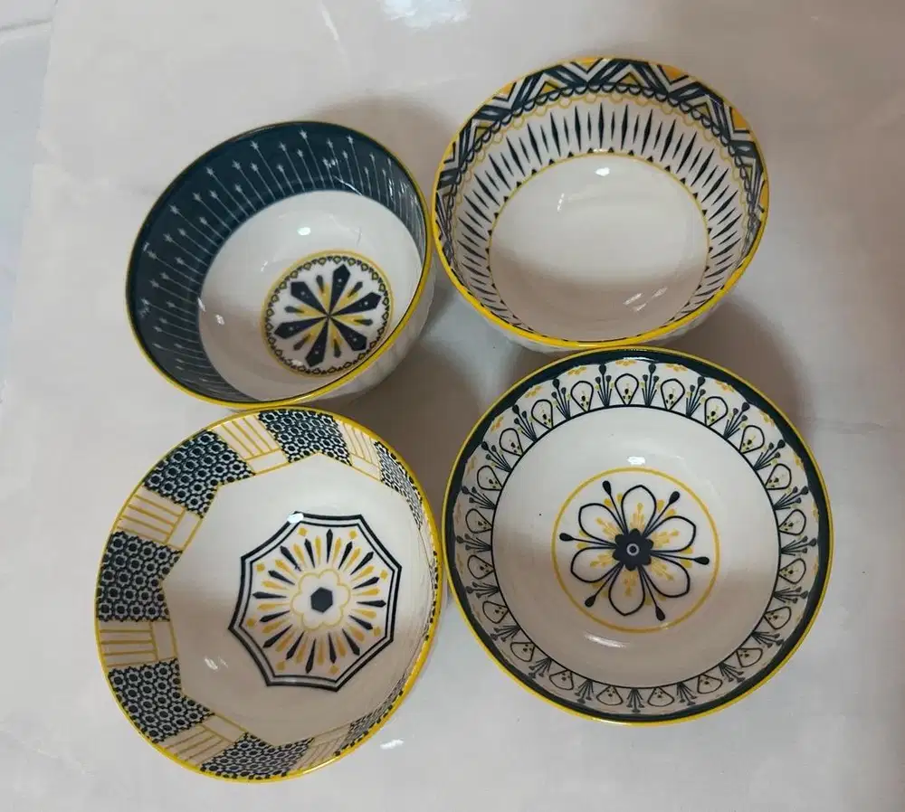 MANGKOK 4 SET BARU GRESS