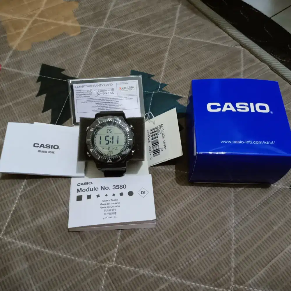 Jam tangan digital casio