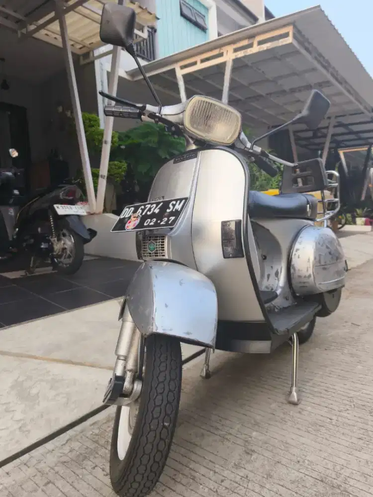 Piaggio Vespa Exclusive 2, tahun 2001