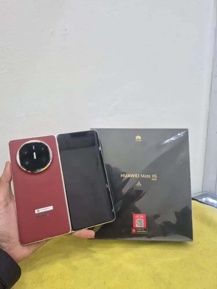 Huawei mate X6 12/512gb