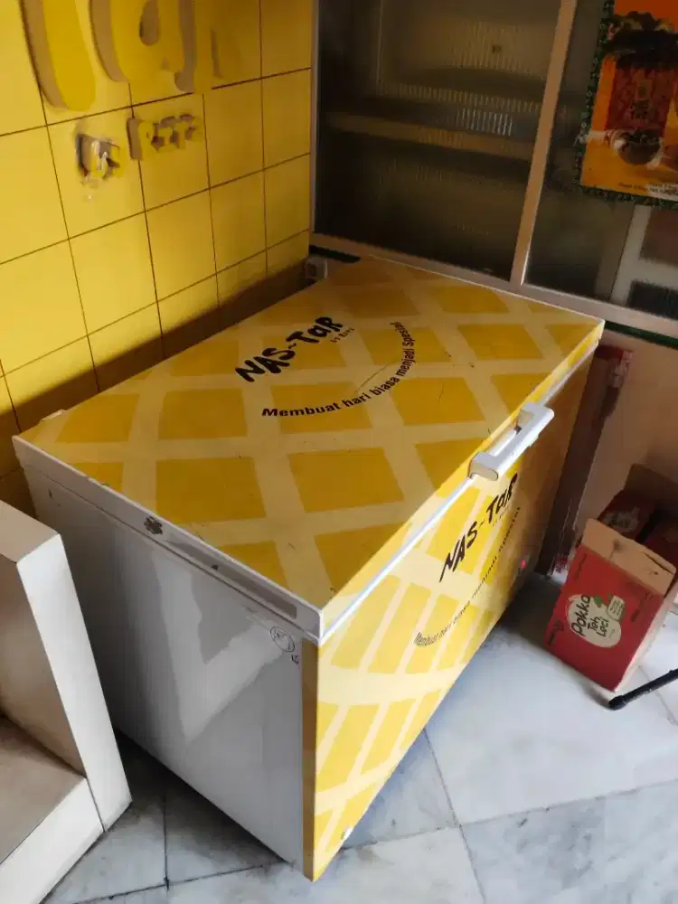 Dijual Freezer Box Modena Model MD 0316W