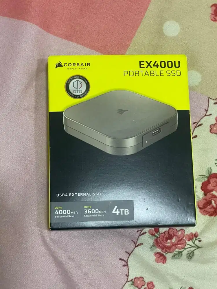 Jual SSD CORSAIR 4TB USB4 4000mb/s KONDISI BARU