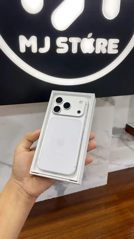 iPhone 17 Pro 256 gb ex iBox bh 100% pemakaian baru 5 hari garansi on