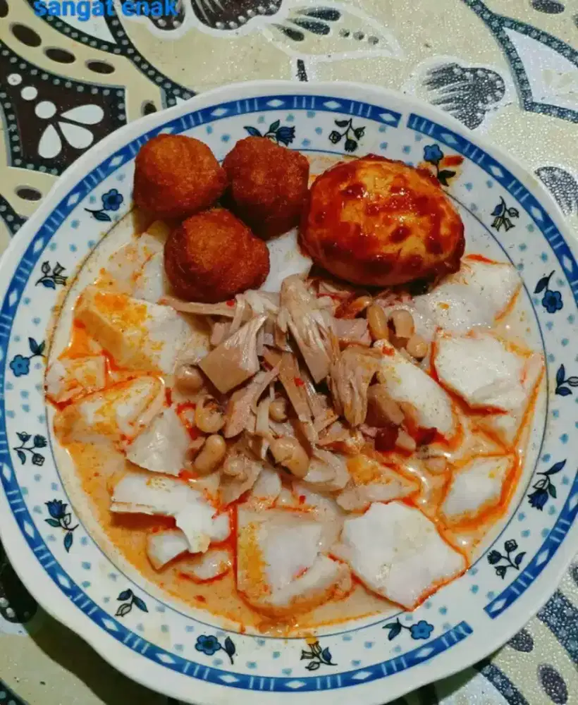 jual ketupat btumis enak rasanya enak banget