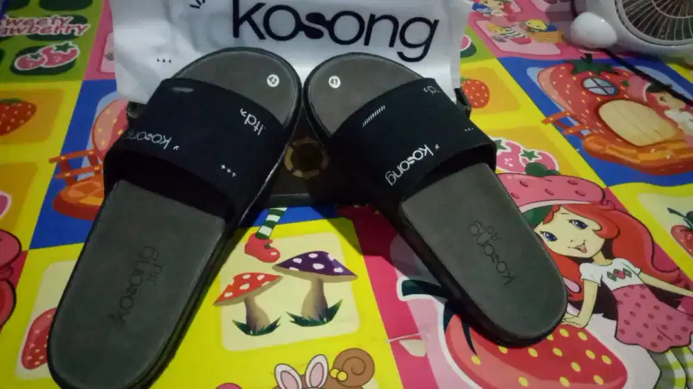 Sandal selop hitam