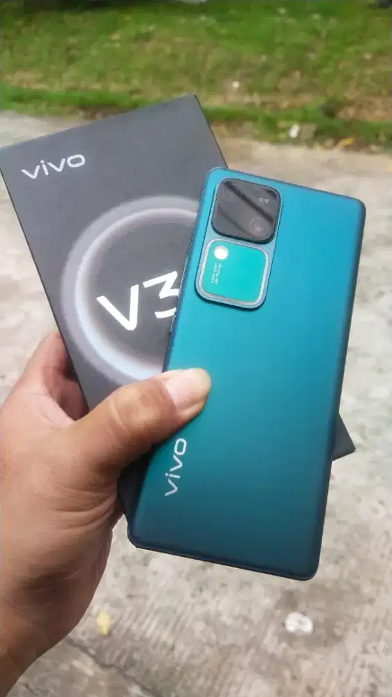 ViVo V30 5G 12+12/512 Fullset Mantaab Joss