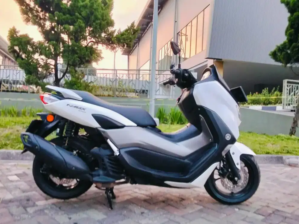 Yamaha nmax new 2021 istimewa mulus sekali original