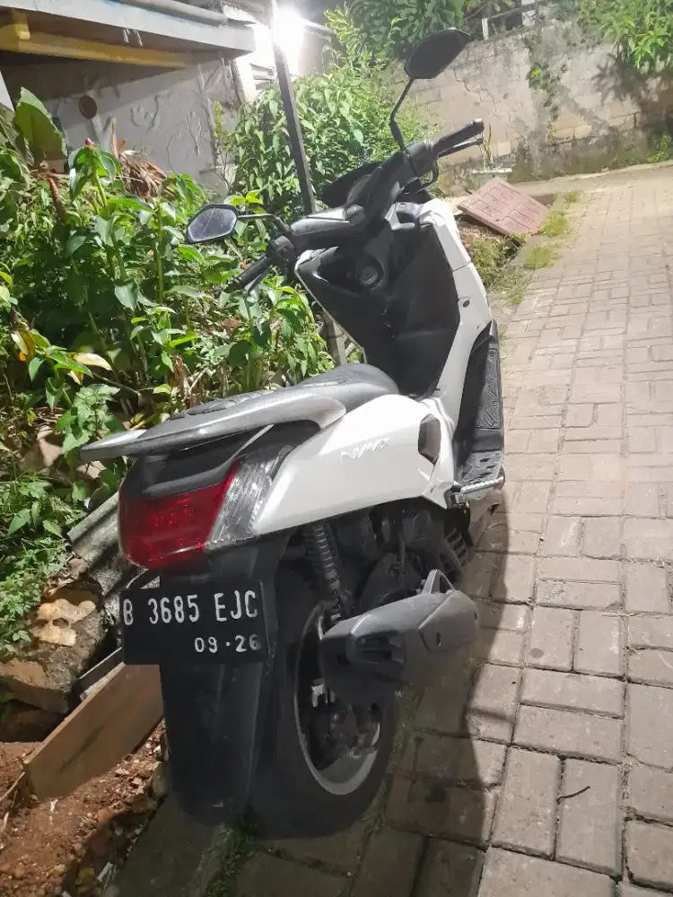 JUAL NMAX OLD 2016 KONDISI NORMAL