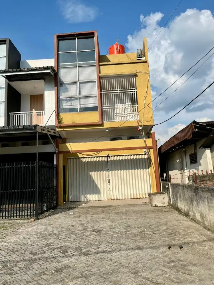 DIJUAL RUKO DEKAT SPBU SUDIRMAN TENGAH KOTA PEKANBARU