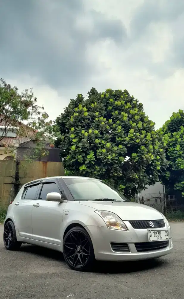 Suzuki Swift at