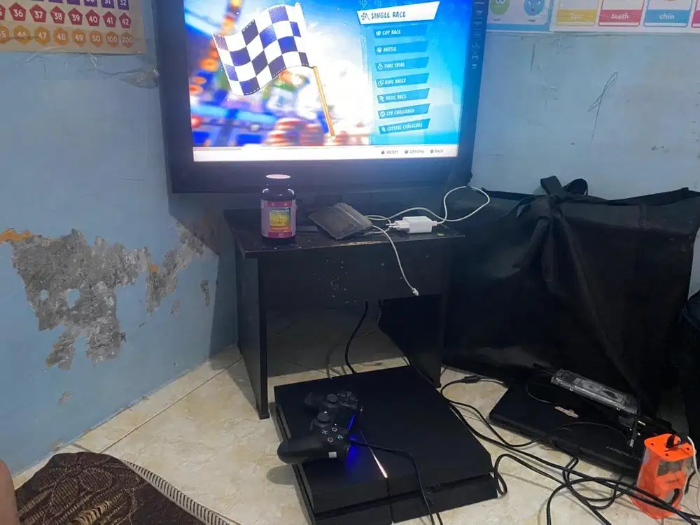Jual PS 4 FAT 500 GB OFW + TV Polytron  Bonus Akun Games & Games