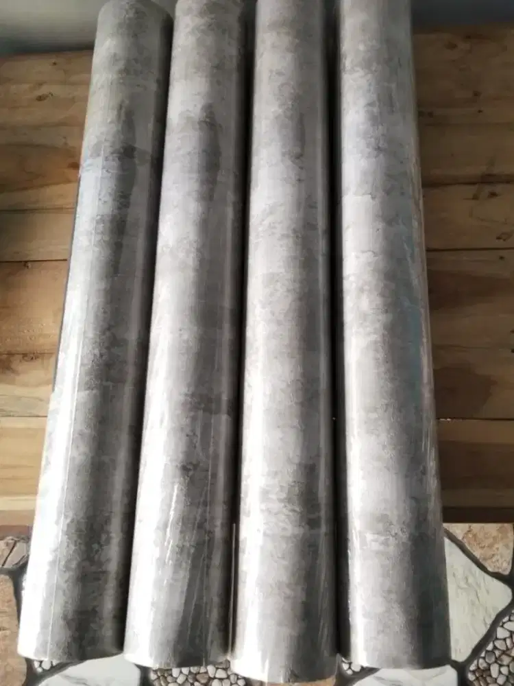 Wallpaper dinding premium polos