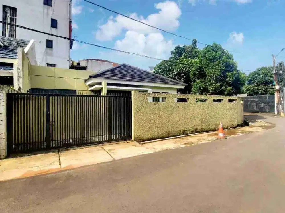 RUMAH BAGUS PRIME AREA JALAN KAKI KE MRT