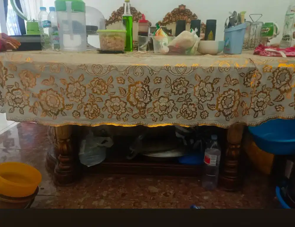 Set meja dan kursi makan ukir jepara ukuran 2 meter oval