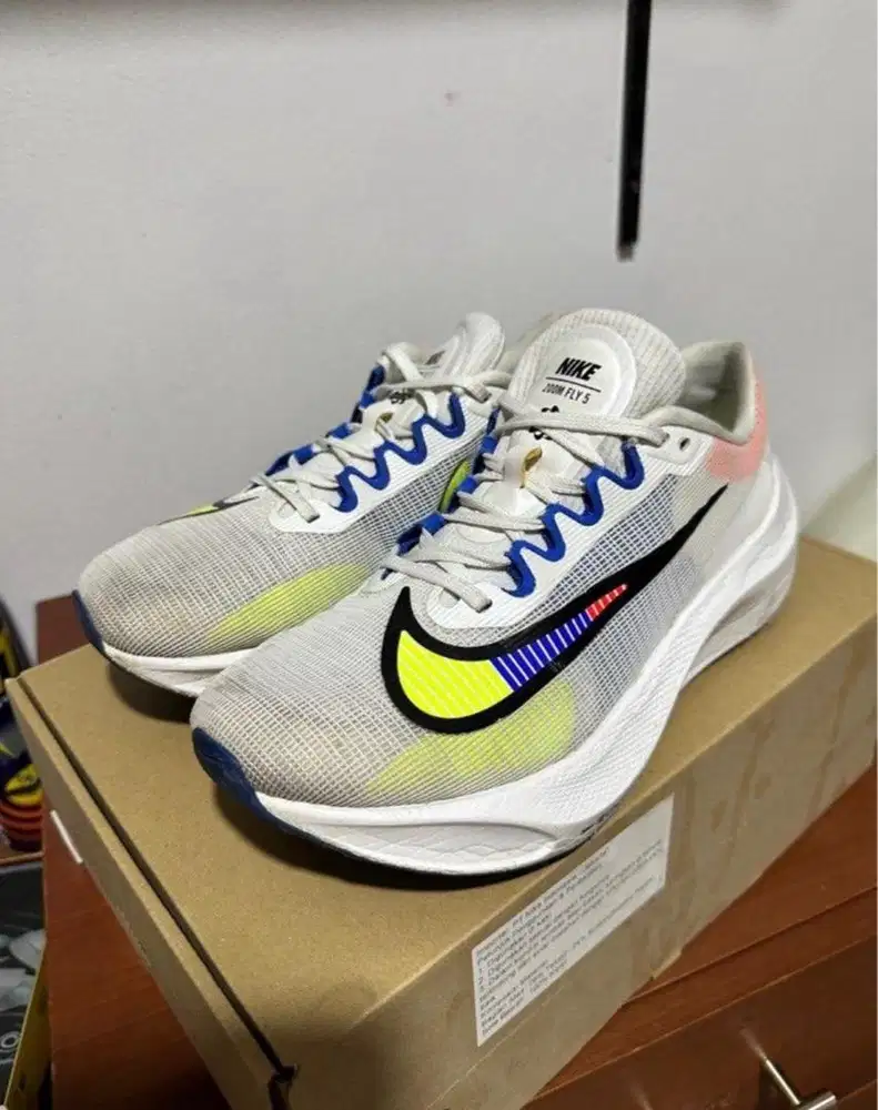 nike running zoomfly 5