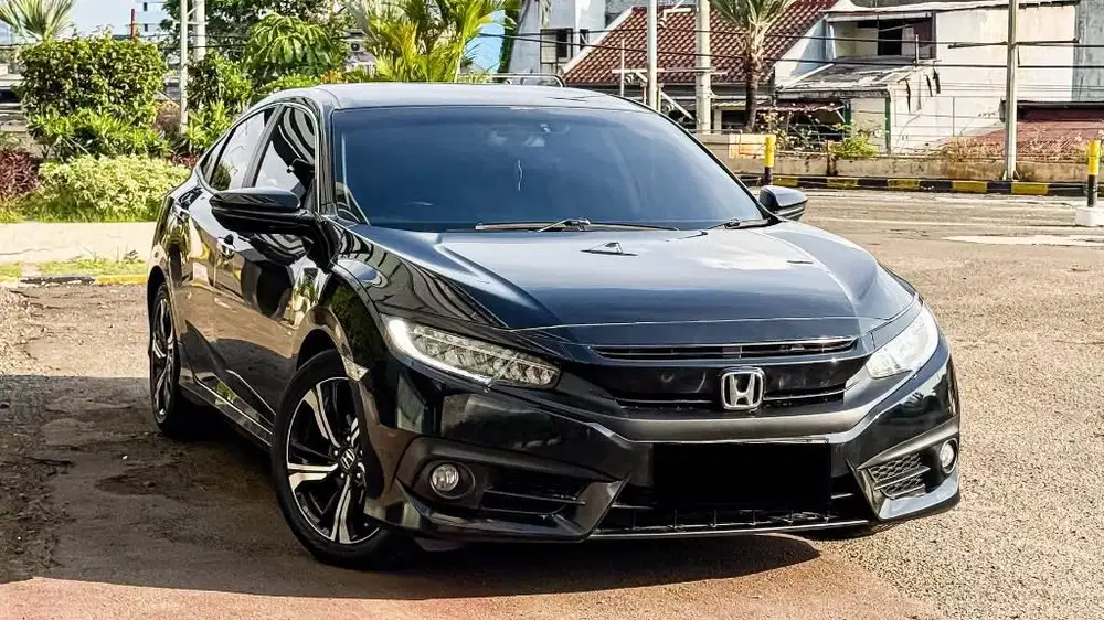 Honda Civic Turbo 1.5 ES Sedan 2018 hitam