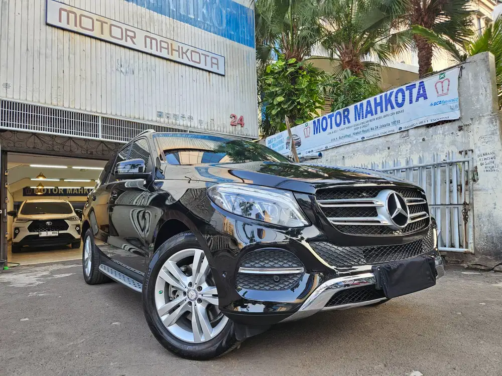 50 rb km GLE 400 Exclusive 4matic AWD 2017 nik 2016 hitam mercy gle400