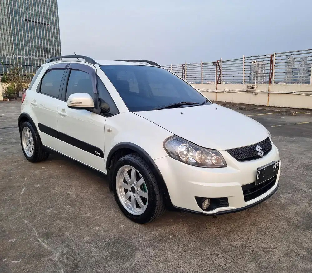 Suzuki SX4 X-over 2011