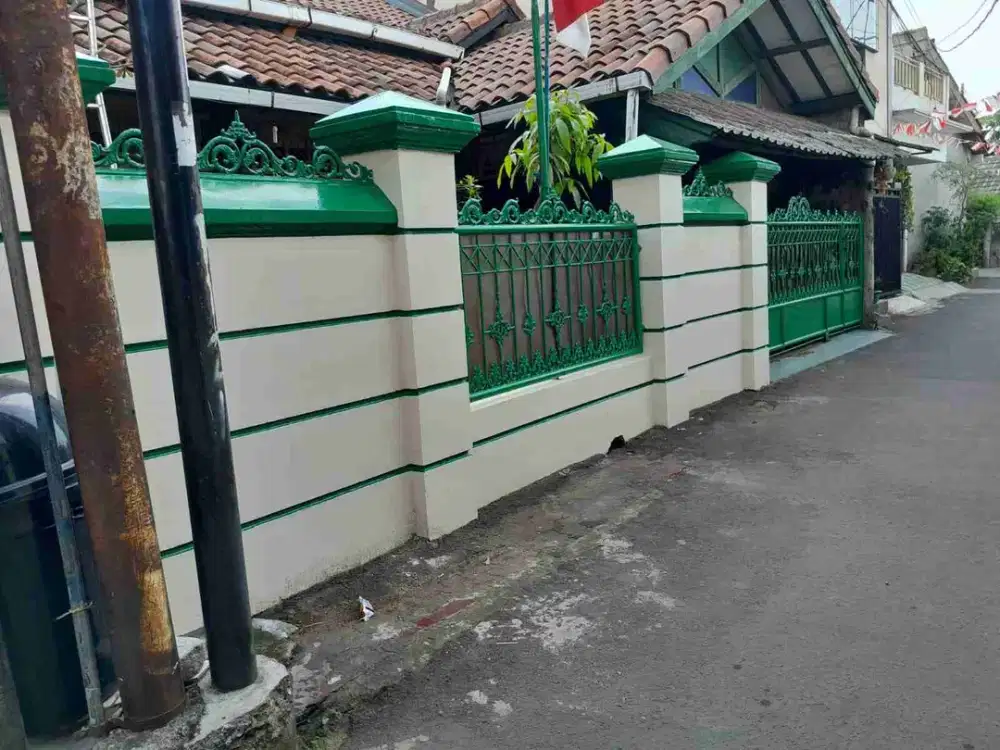 Jual Murah Rumah dekat Blok E Cinere Estate jl haji Rosyid ujung luas 278m2
