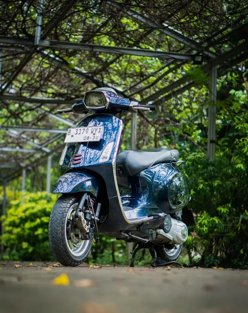 PIAGIO VESPA MATIC SPRINT 150 3VIE TAHUN 2014