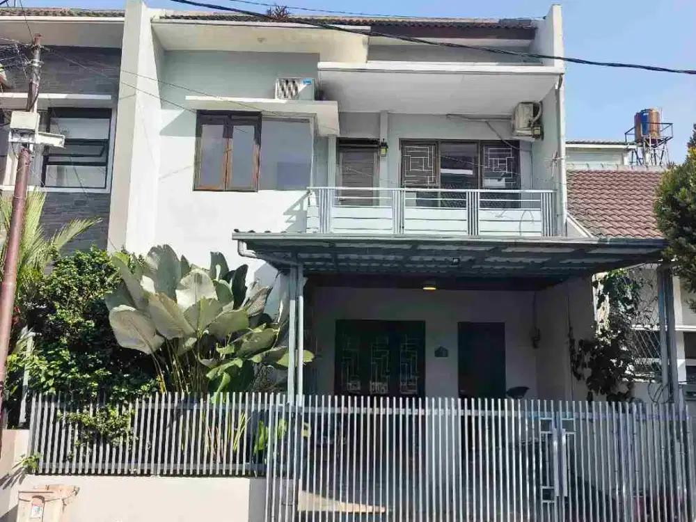 Rumah antapani nyaman dalam cluster