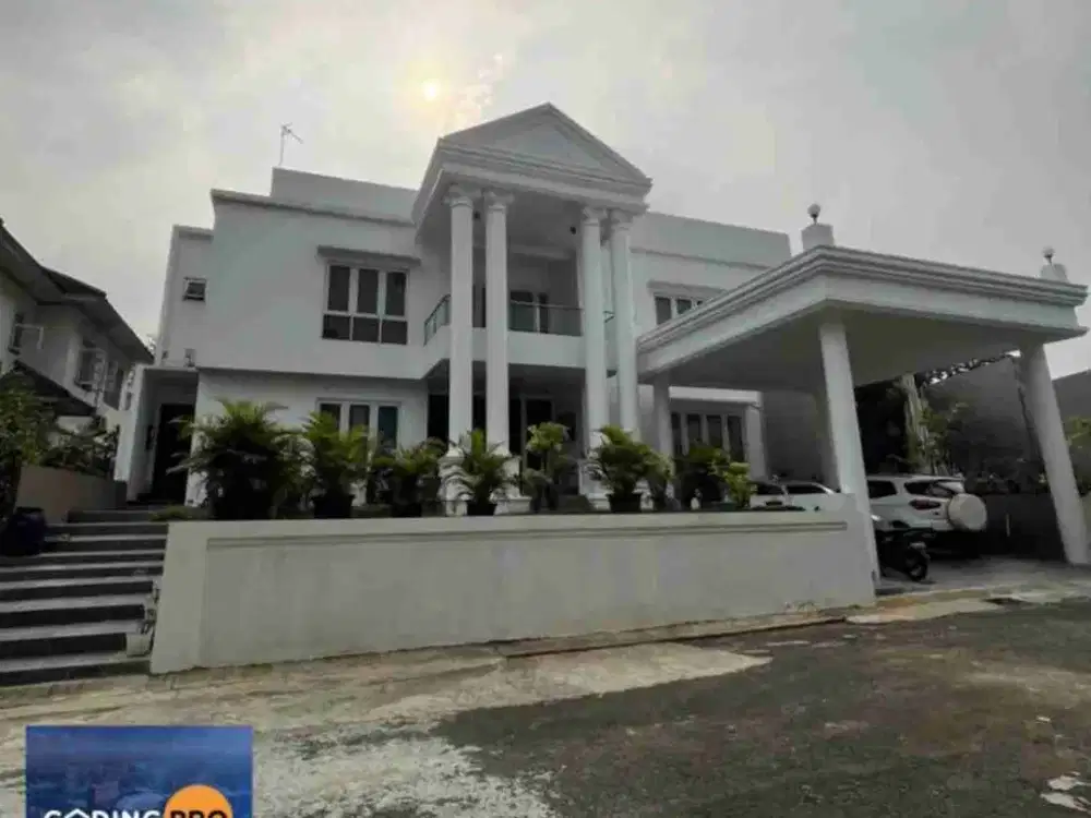 DIJUAL RUMAH MEWAH 2 LANTAI DENGAN KOLAM RENANG DI LEGENDA WISATA