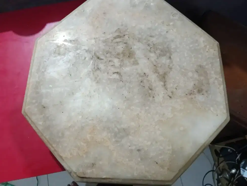 Meja Marmer P 53 cm, L 53 cm, Diameter 57,3 cm