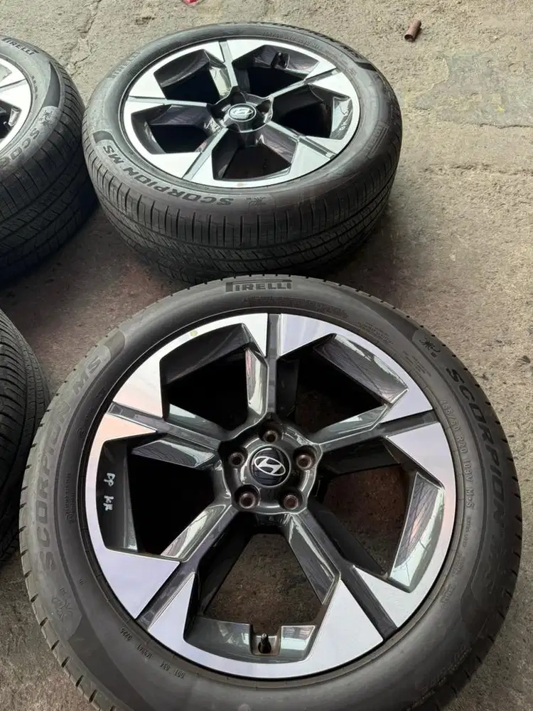 Velg Hyundai New palisade R.20 ori