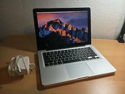 MacBook Pro 13 Mid 2012 + charger original