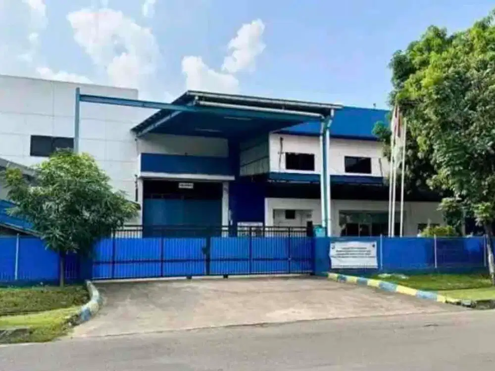 Di JUAL / SEWA pabrik gudang ex pabrik komponen otomotif luas lahan 2.719 luas bangunan 2.000 m2 ada loading dock lokasi strategis dalam kawasan industri Jababeka 2 Cikarang