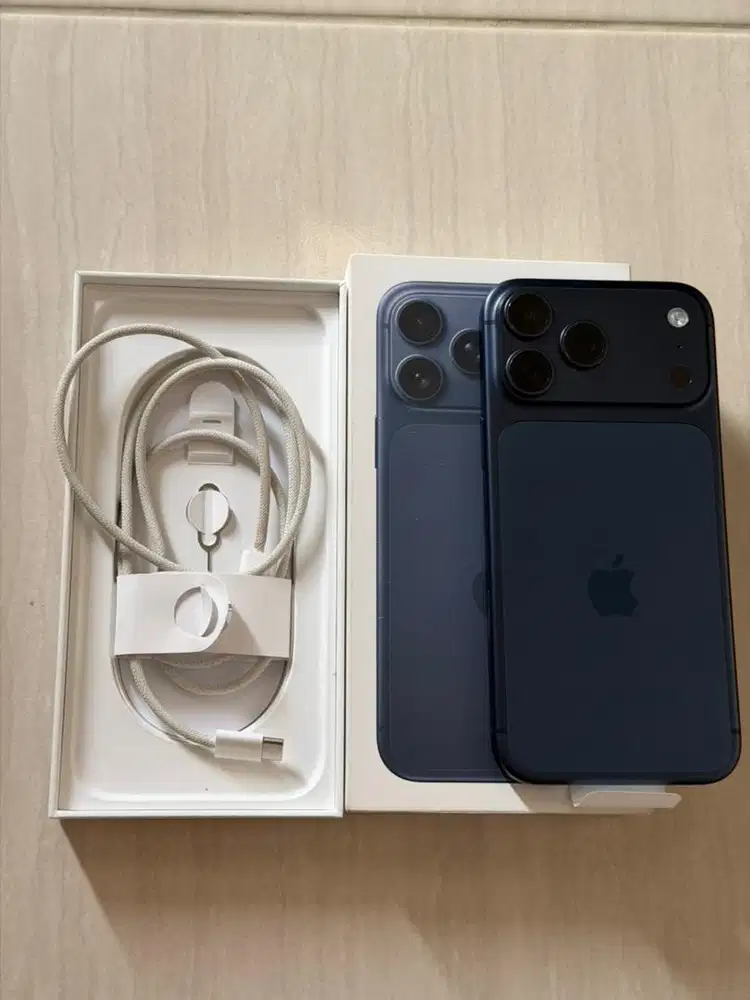 iPhone 17 Pro Max 256 GB iBox fullset