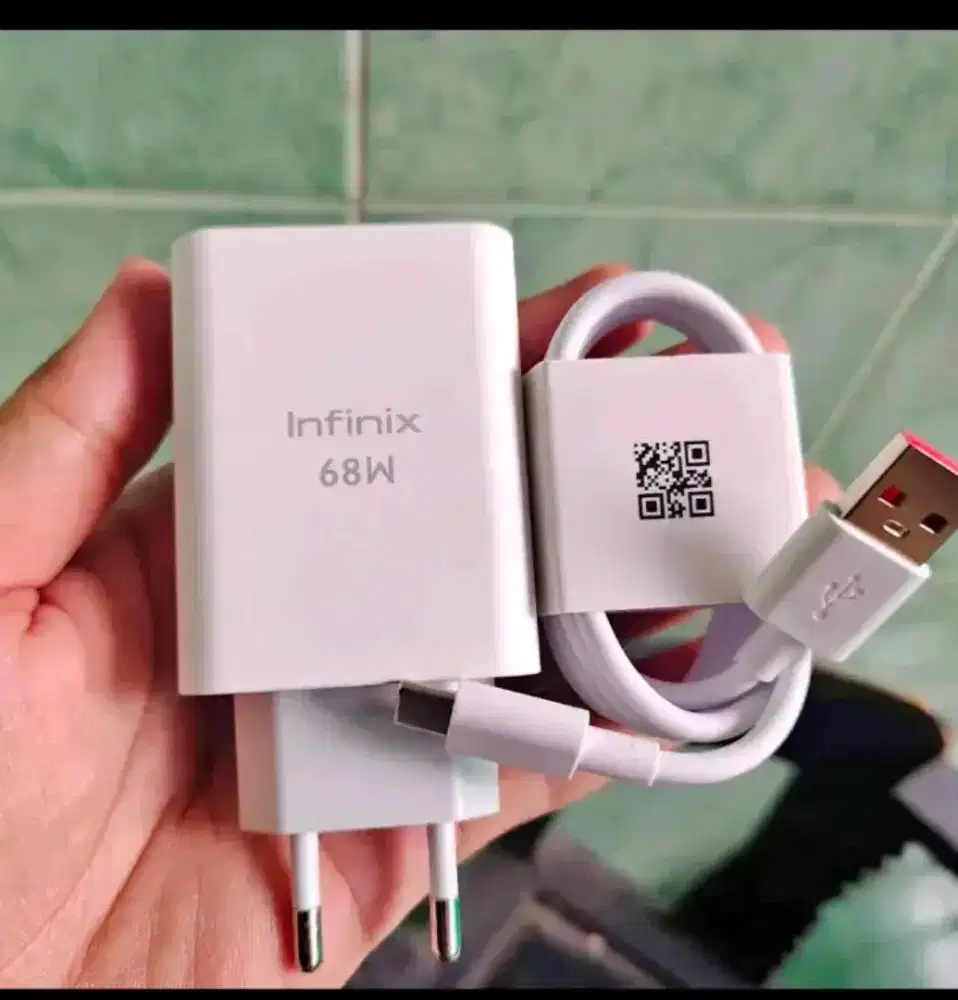 Charging original Infinix 68 Watt