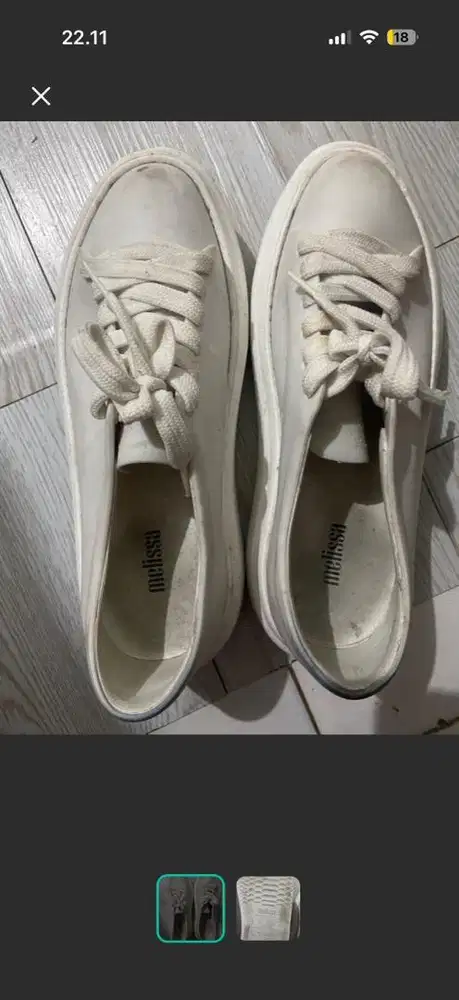 Sepatu Melissa putih