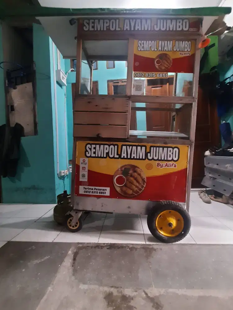 Di jual gerobak dan kompor 1 tungku