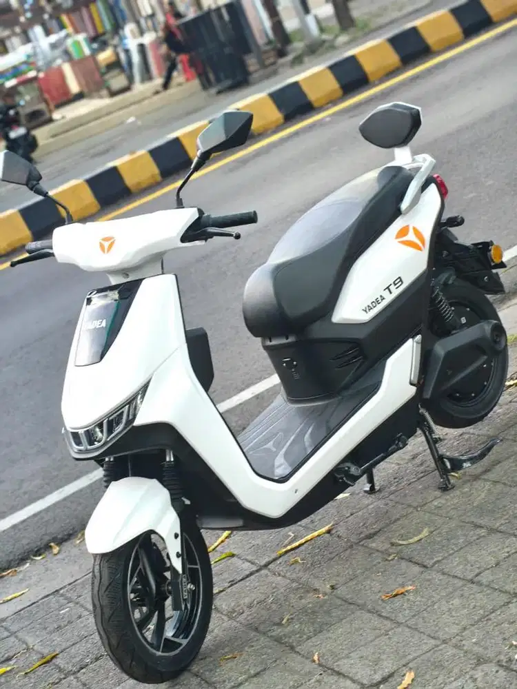 YADEA T9 PROMO BUNGA 0% PAKAI KARTU AJAIB