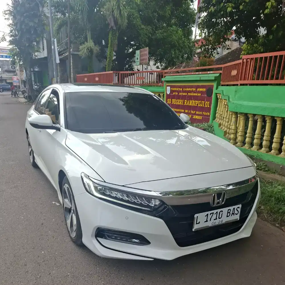 Accord 1.5 Turbo 2023 , Low KM