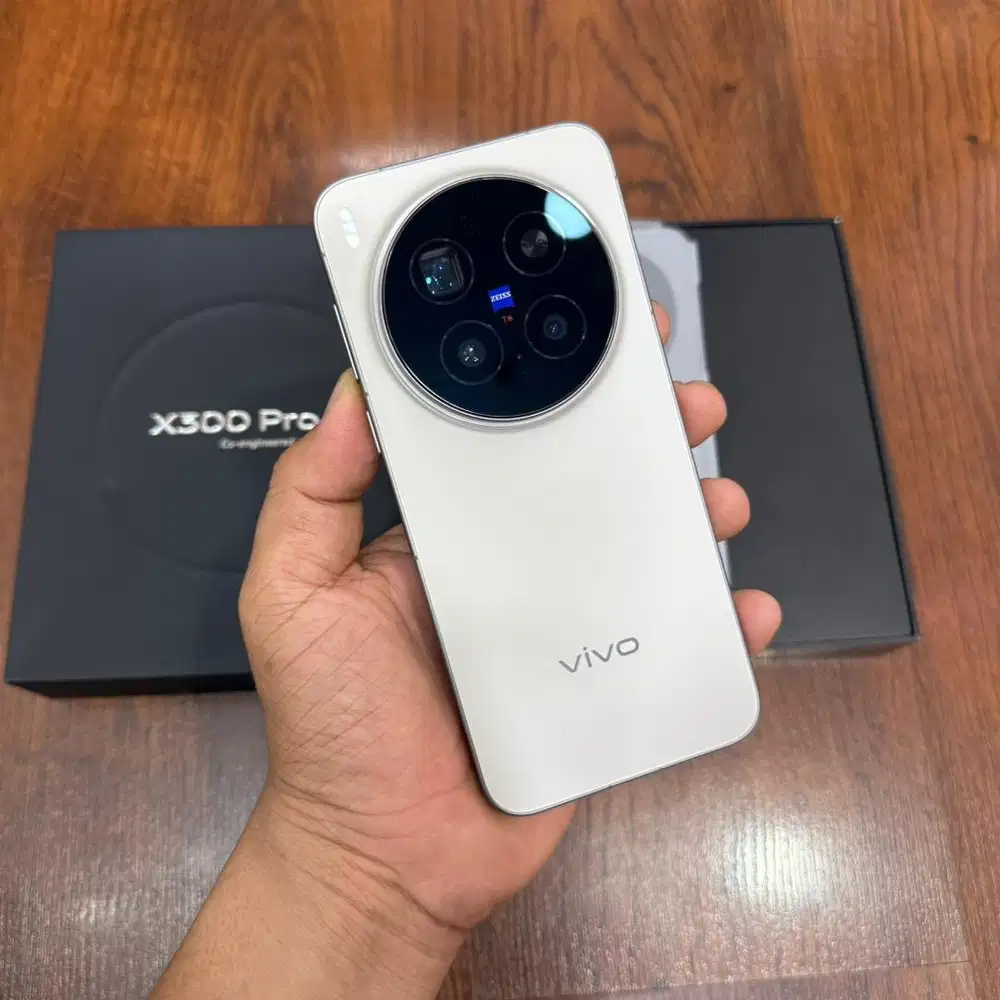 vivo x300 pro 16/512gb brown like new