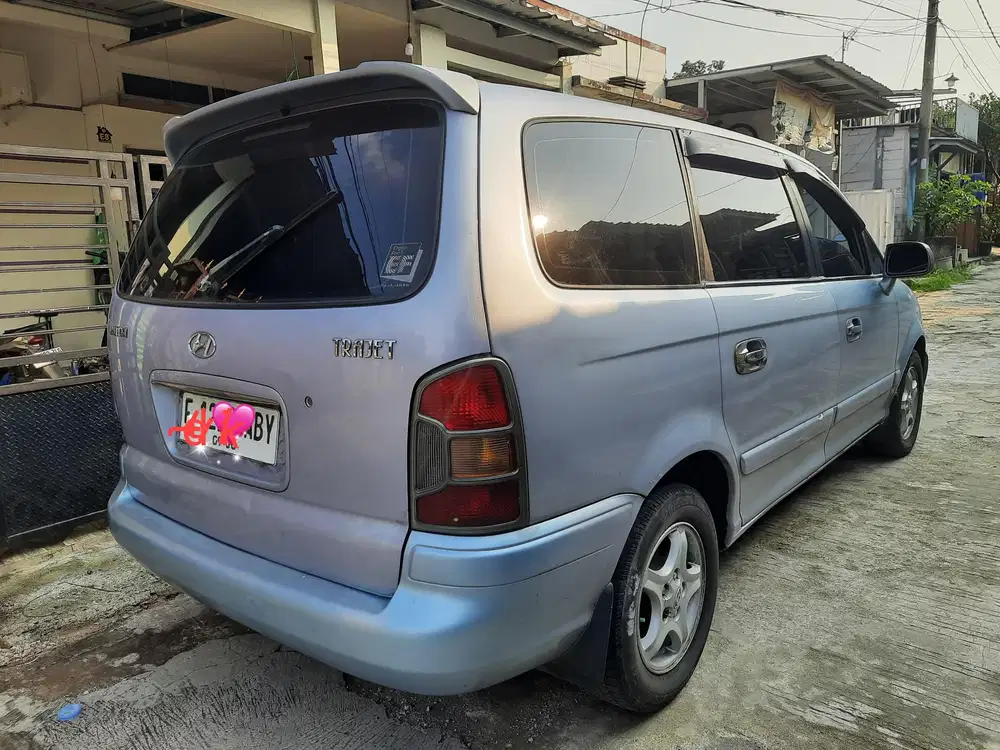 Hyundai Trajet 2001 Bensin