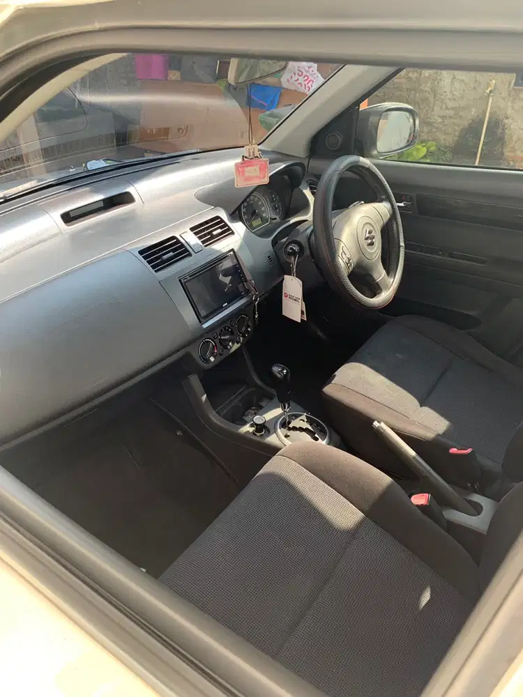 Suzuki Swift 2007 Bensin