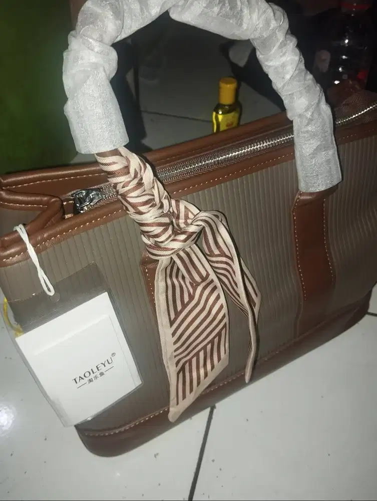Jual tas wanita ori. Merk taoyeu