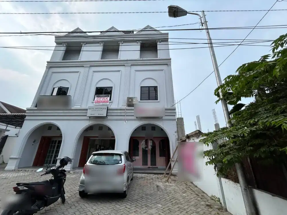 Ruko di komplek Menteng Raya Ville