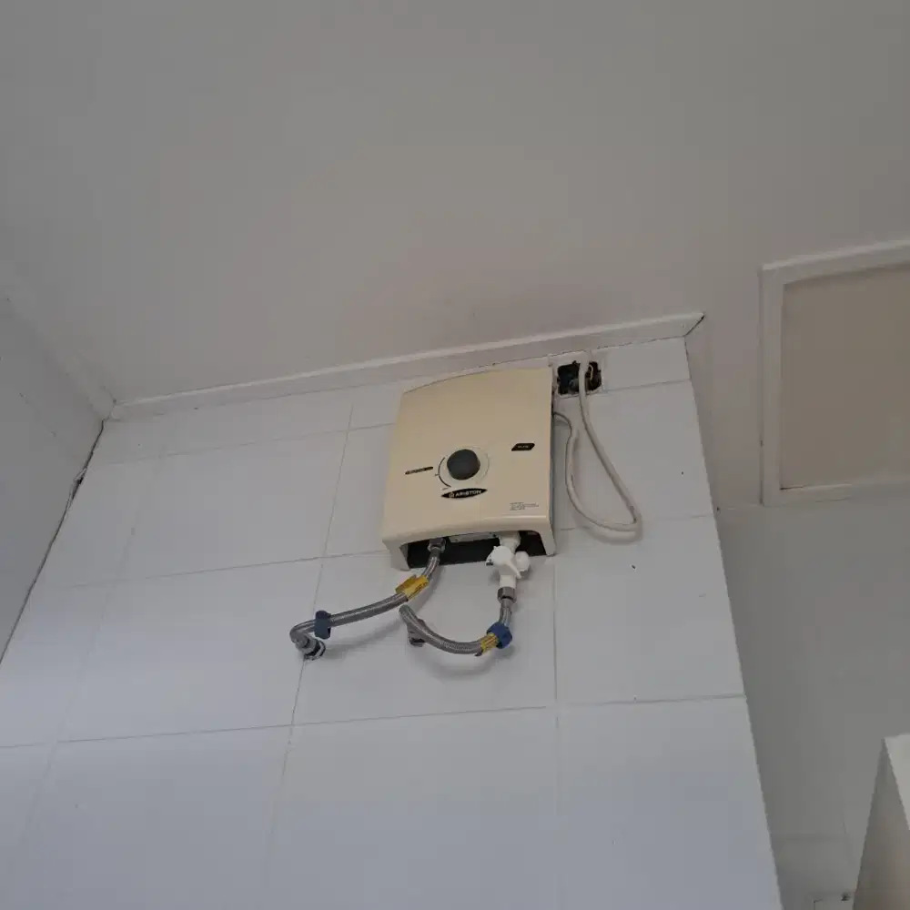 Water Heater Ariston Hemat Energi