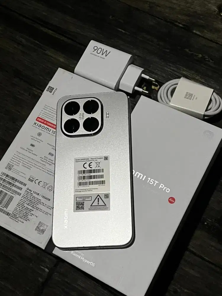 Xiaomi 15T pro 12/1TB fullset like new