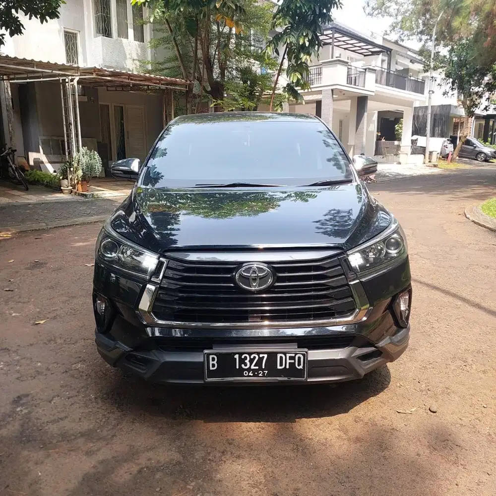 Venturer 2.4 Diesel  AT 2022 Termurah