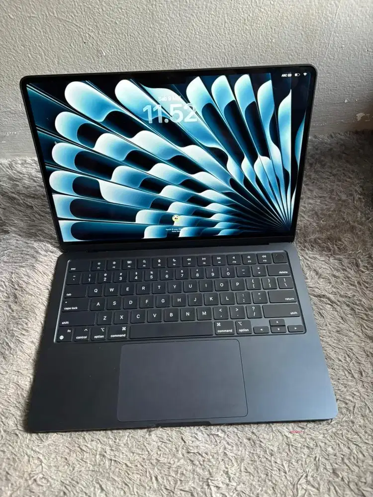 Macbook Air M2 8/256