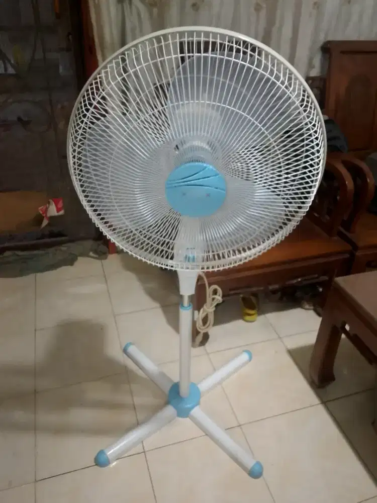 Kipas angin maspion 16inc kondisi ok