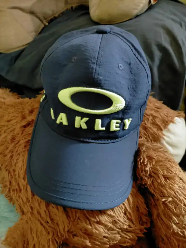 Topi Oakley original